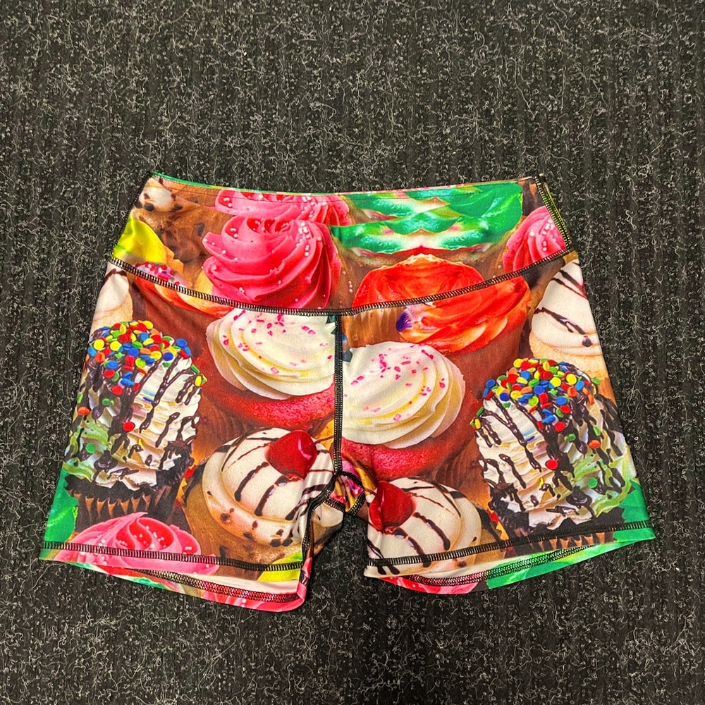 Size small stretchy shorts